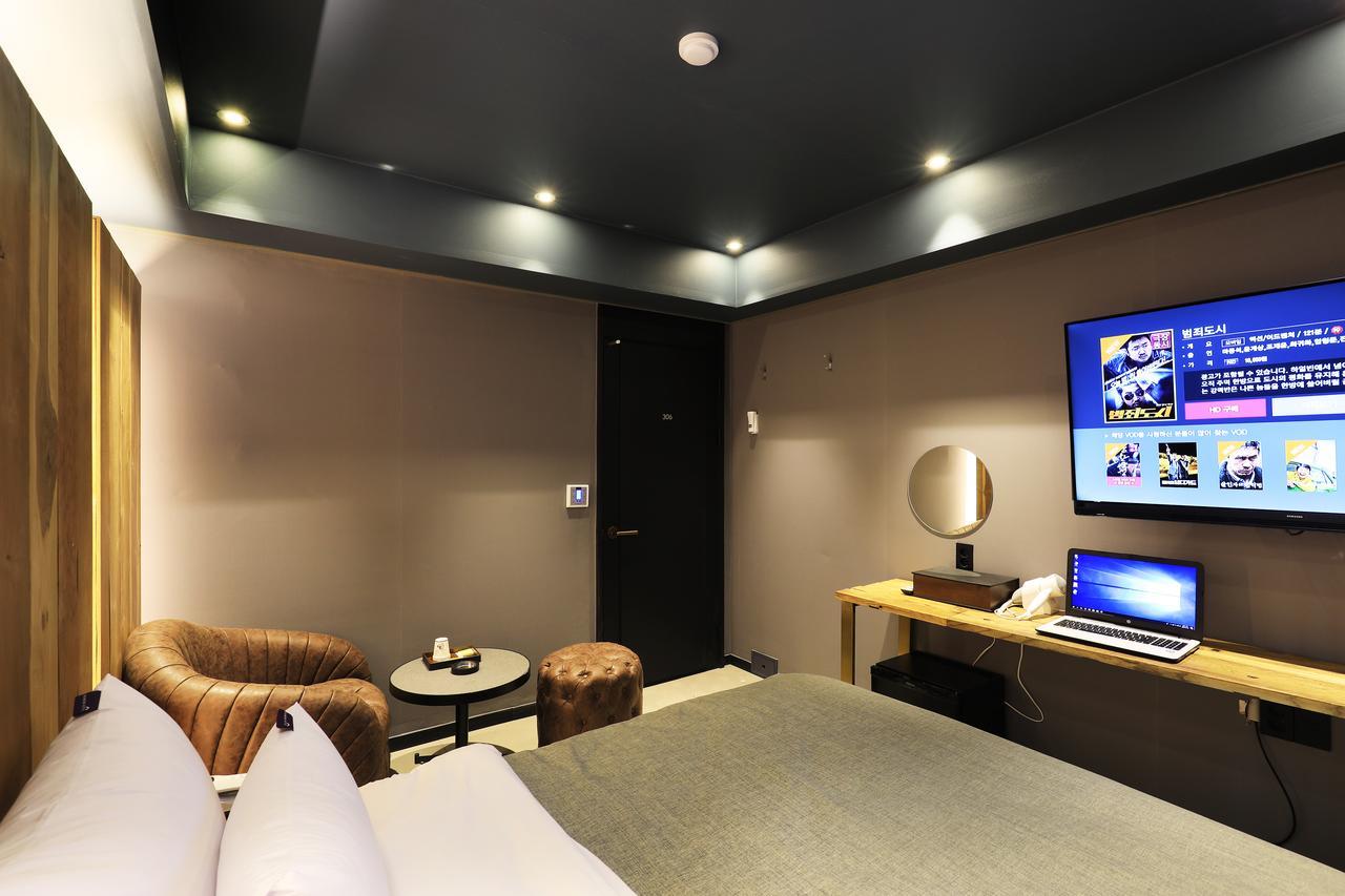 Hotel Rainbow Yongsan 3*