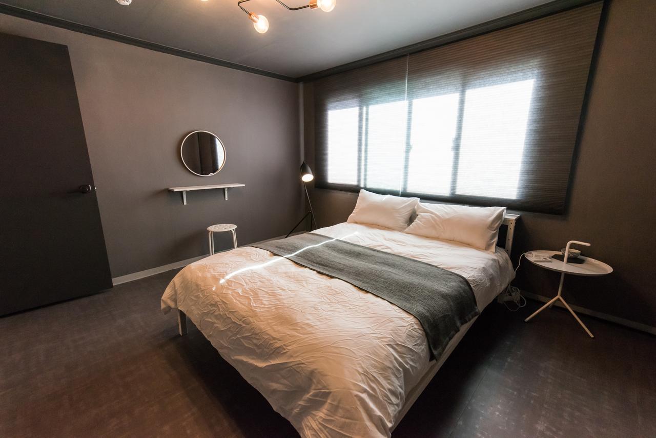 Apartment Gathering At Hongdae #1