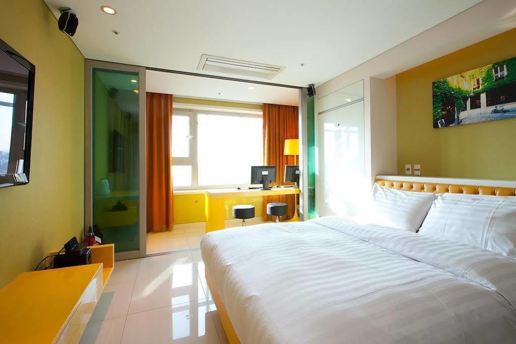 Yeongdeungpo Lifestyle F Hotel