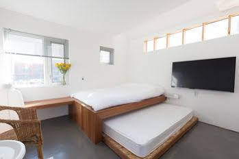 Ihouse Chinchin Guest house 2*