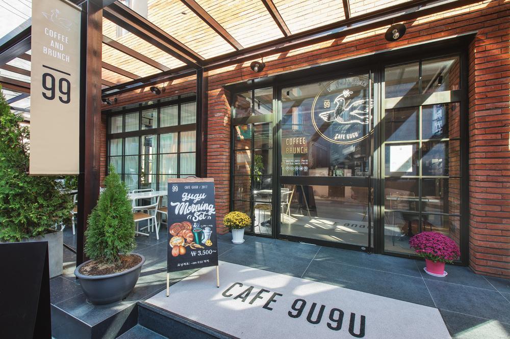Gugu Hotel 3*