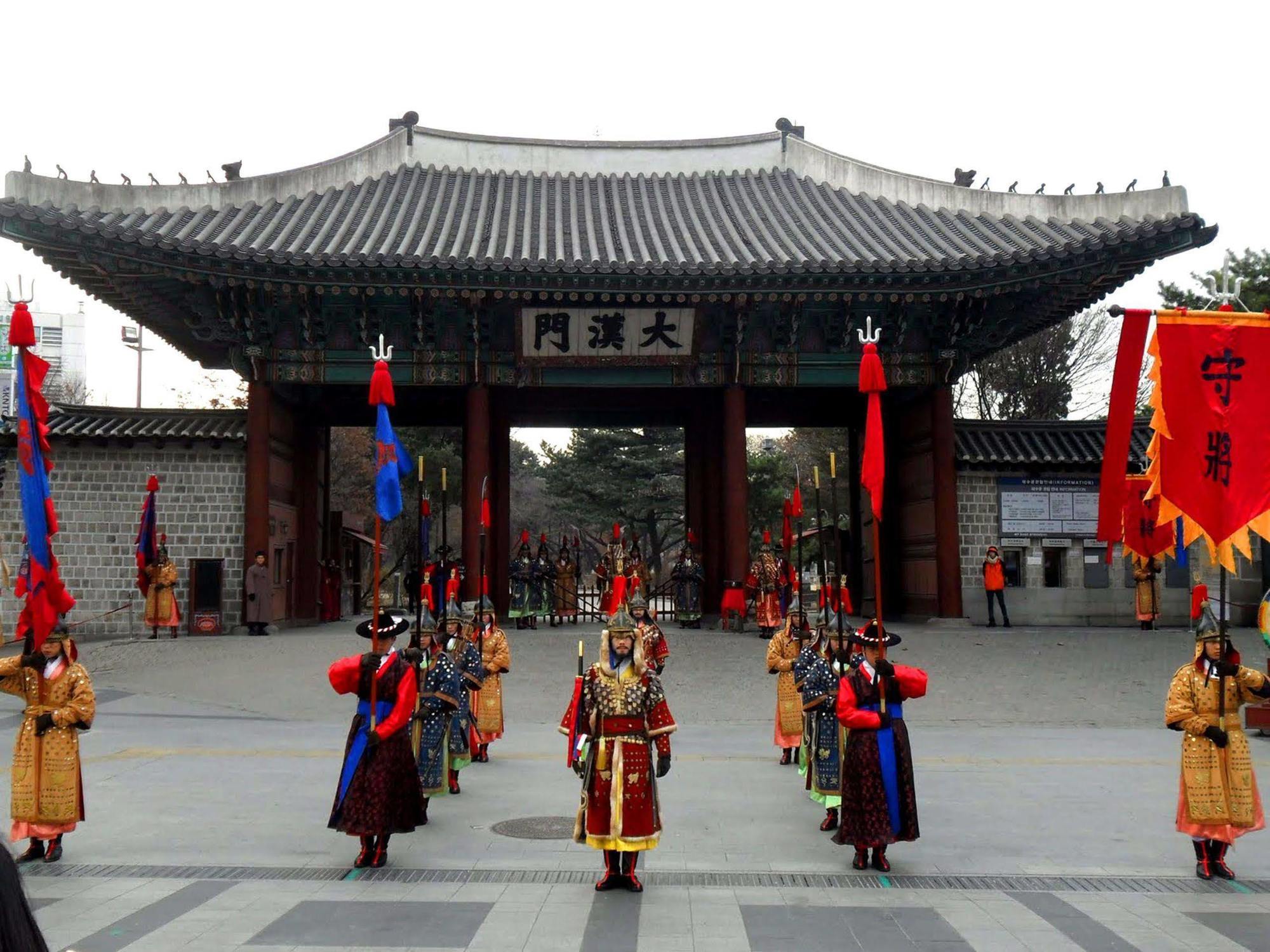 Rumah tetamu Red Panda Myeongdong