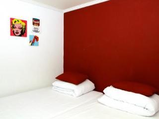 Guest house Pop @ Itaewon Guesthouse 2*