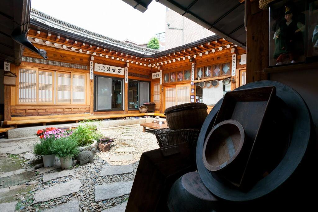 Pangsapuri Eugene Hanok Culture Center Dongdaemun