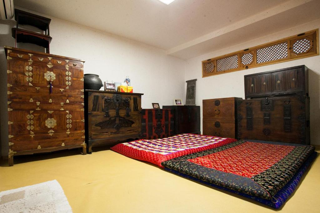Eugene Hanok Culture Center Dongdaemun Seoul