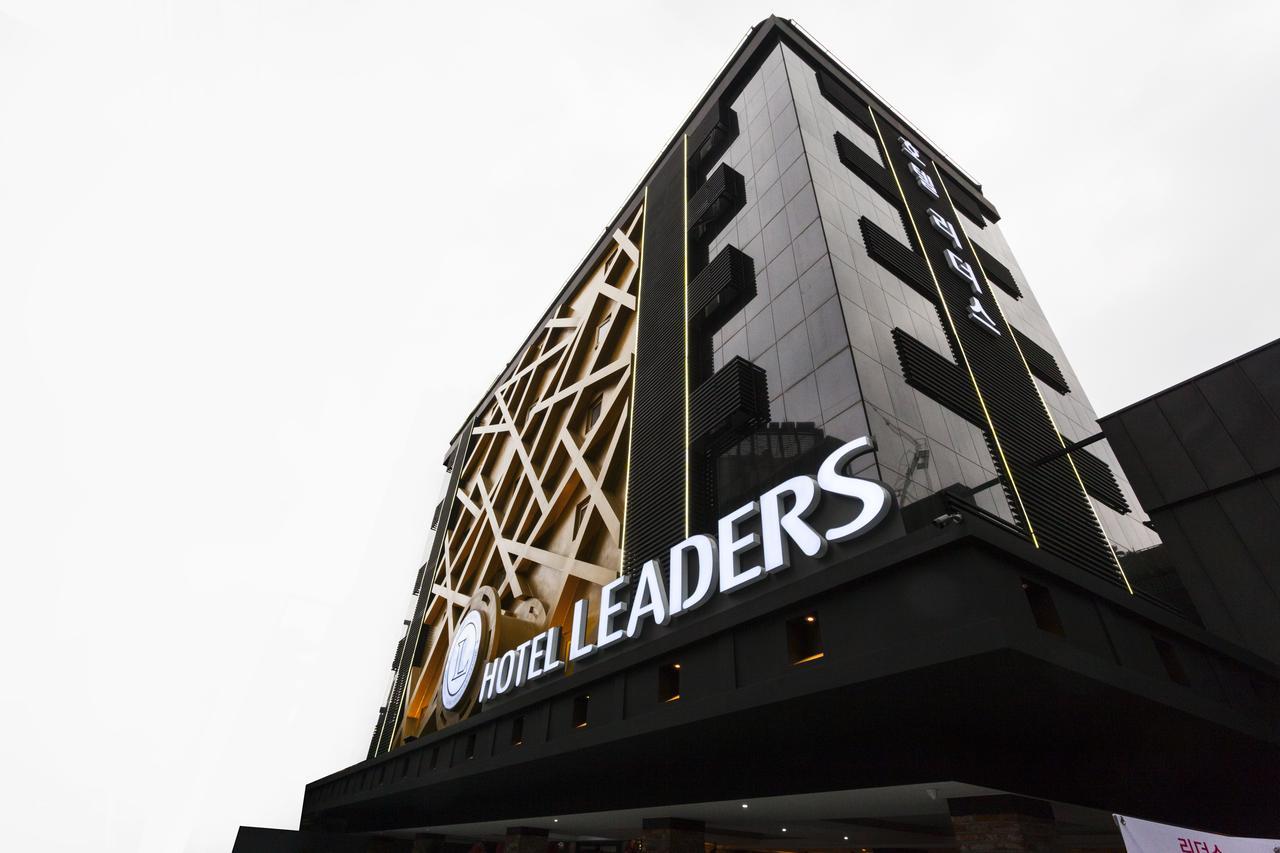Leaders