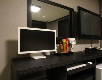 Two 3* Seoul