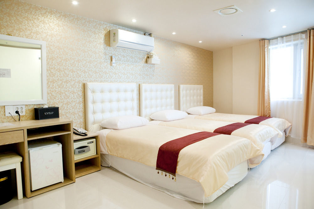 Hotel Cozy Myeongdong 3*