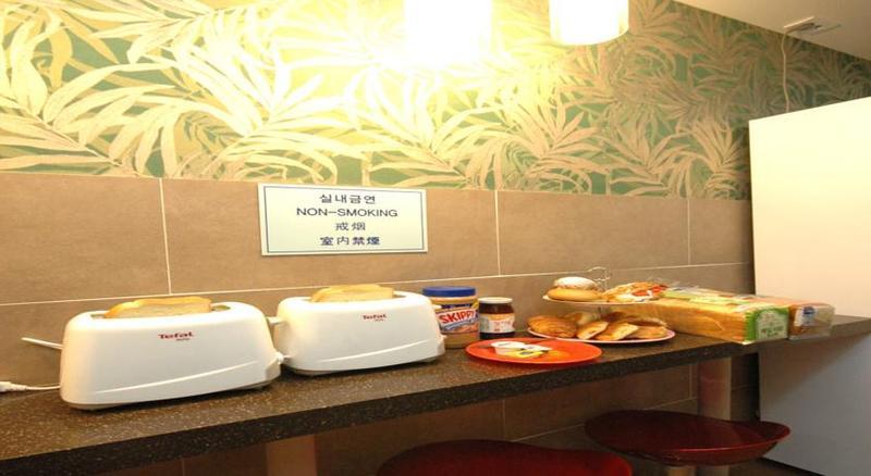 Hostel Vestin Myeongdong *