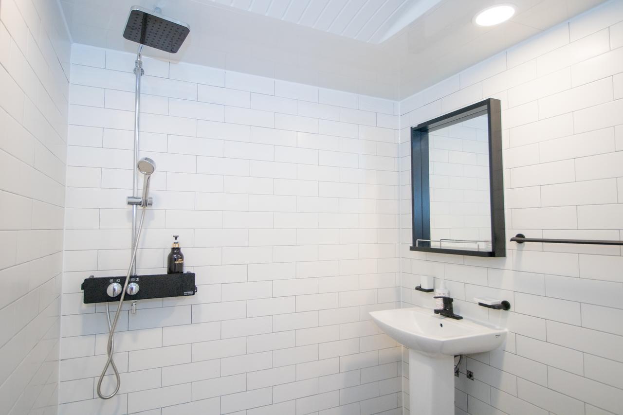 Guest house Hongdae 4min Soju House 2*