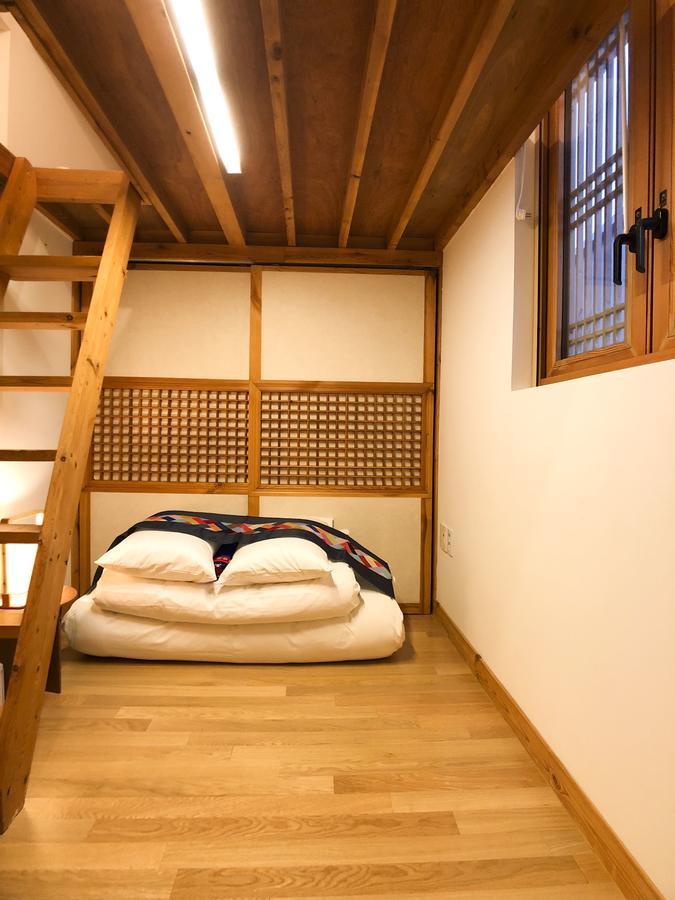 Holiday home Jay Hanok ㅡ 3br 3bath ㅡ 8min From Anguk Stn