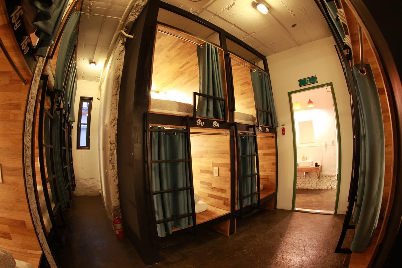 Capsule hotel Mongshang Cube 2*