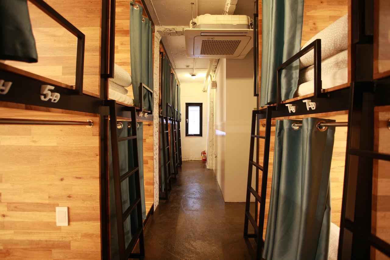 Capsule hotel Mongshang Cube