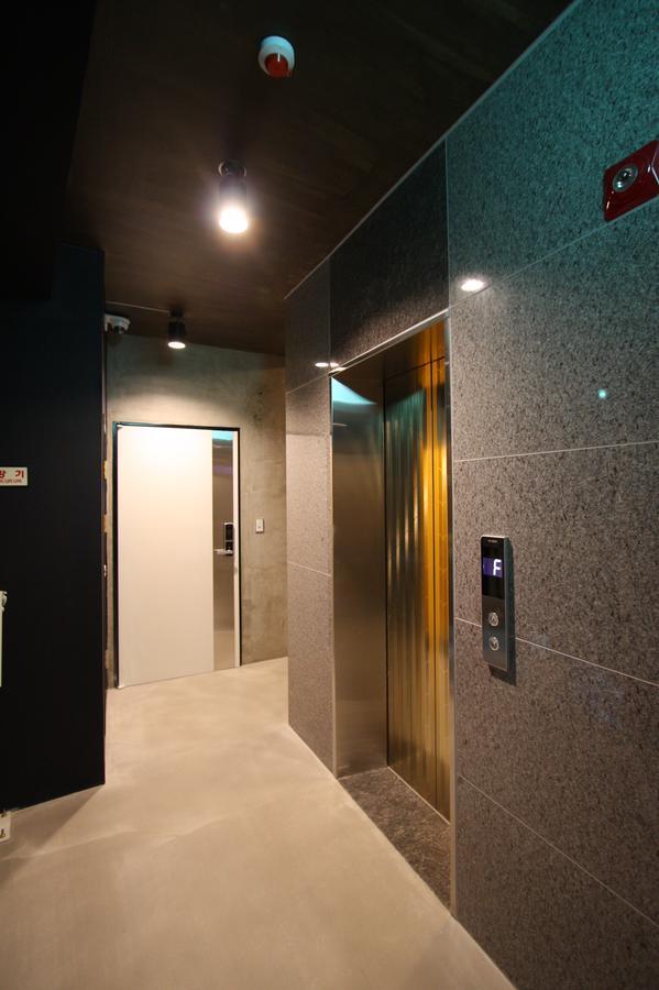 Nabi Hostel *