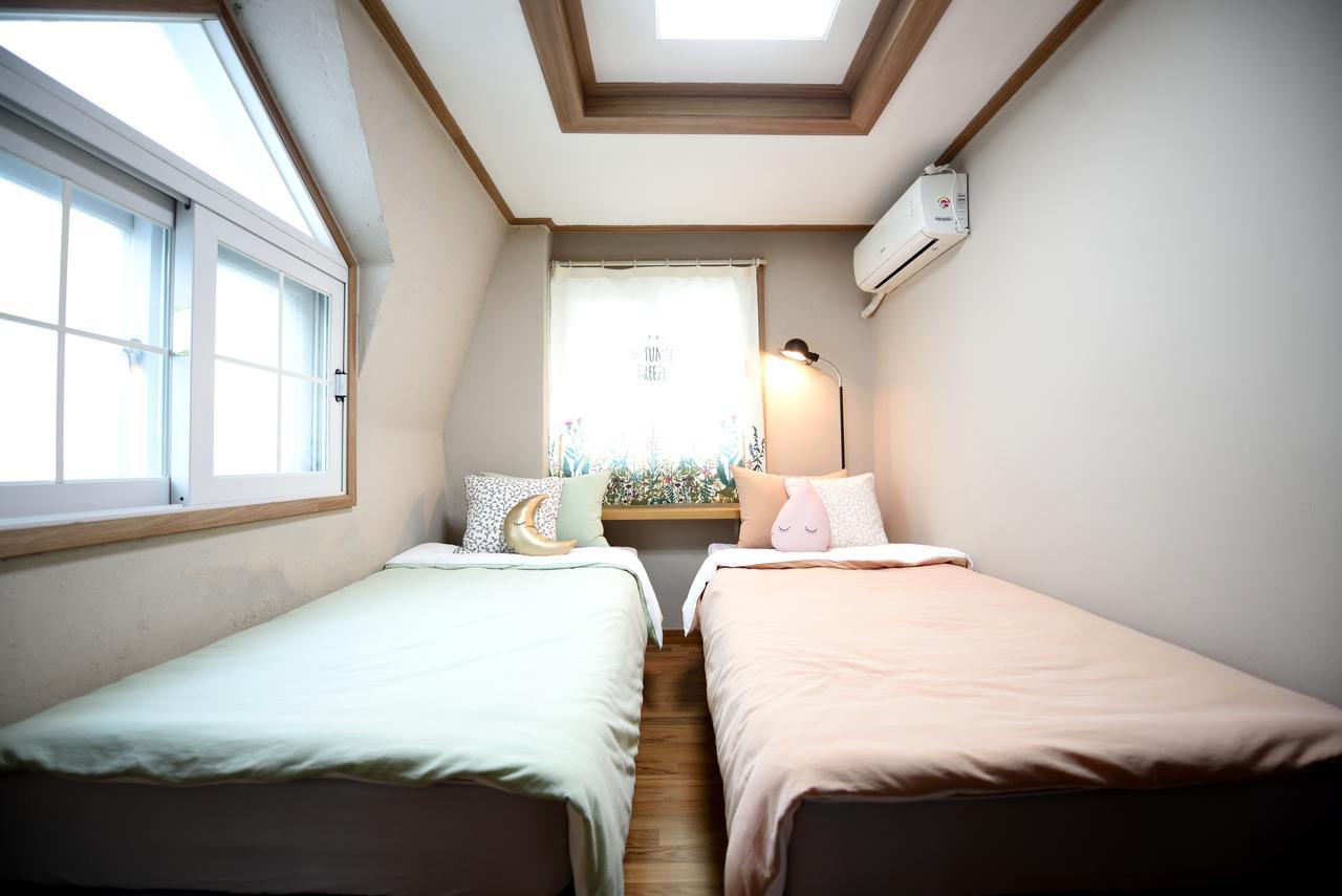 The One Hongdae In - Foreigner Only