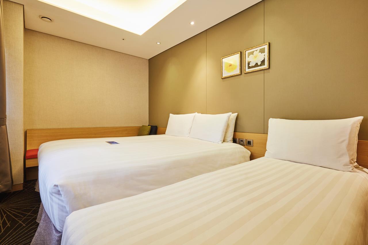 Hotel Days By Wyndham Myeongdong 3*