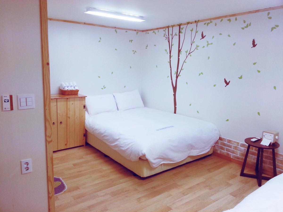 Iu Myeongdong Guest house