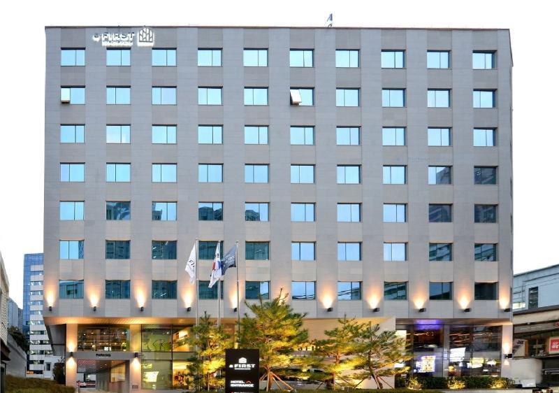 Midcity Myeongdong 3* Seoul