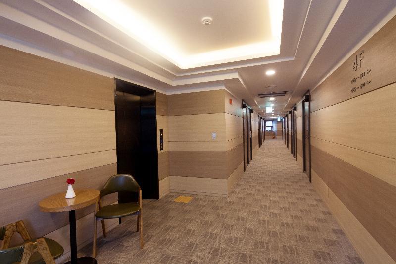 Floral Namsan Myeongdong Hotel 3*
