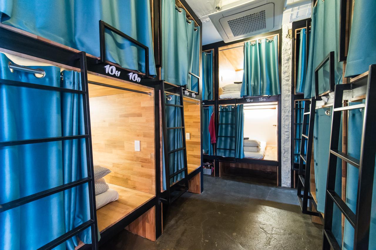Capsule hotel Mongshang Cube 2*