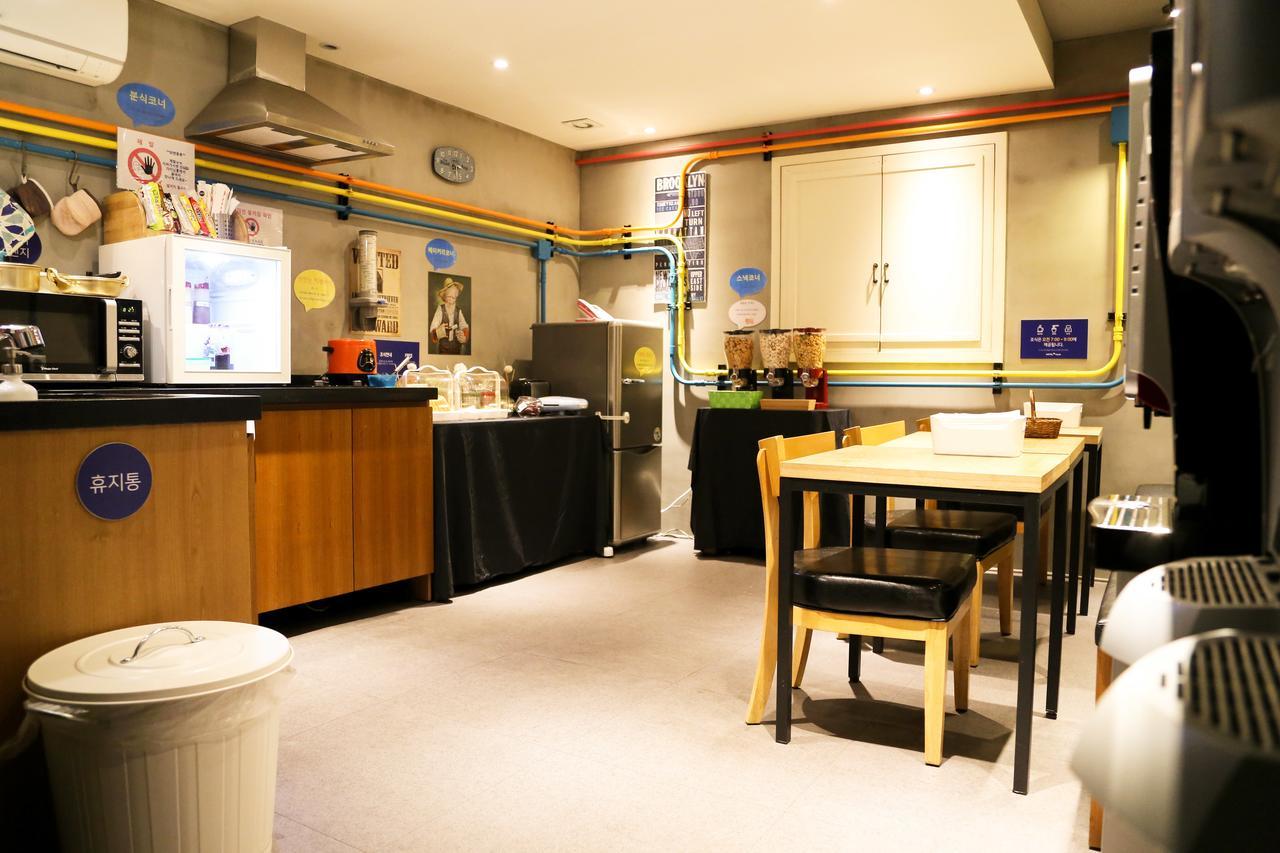 Motel Yaja Yeongdeungpo Seul