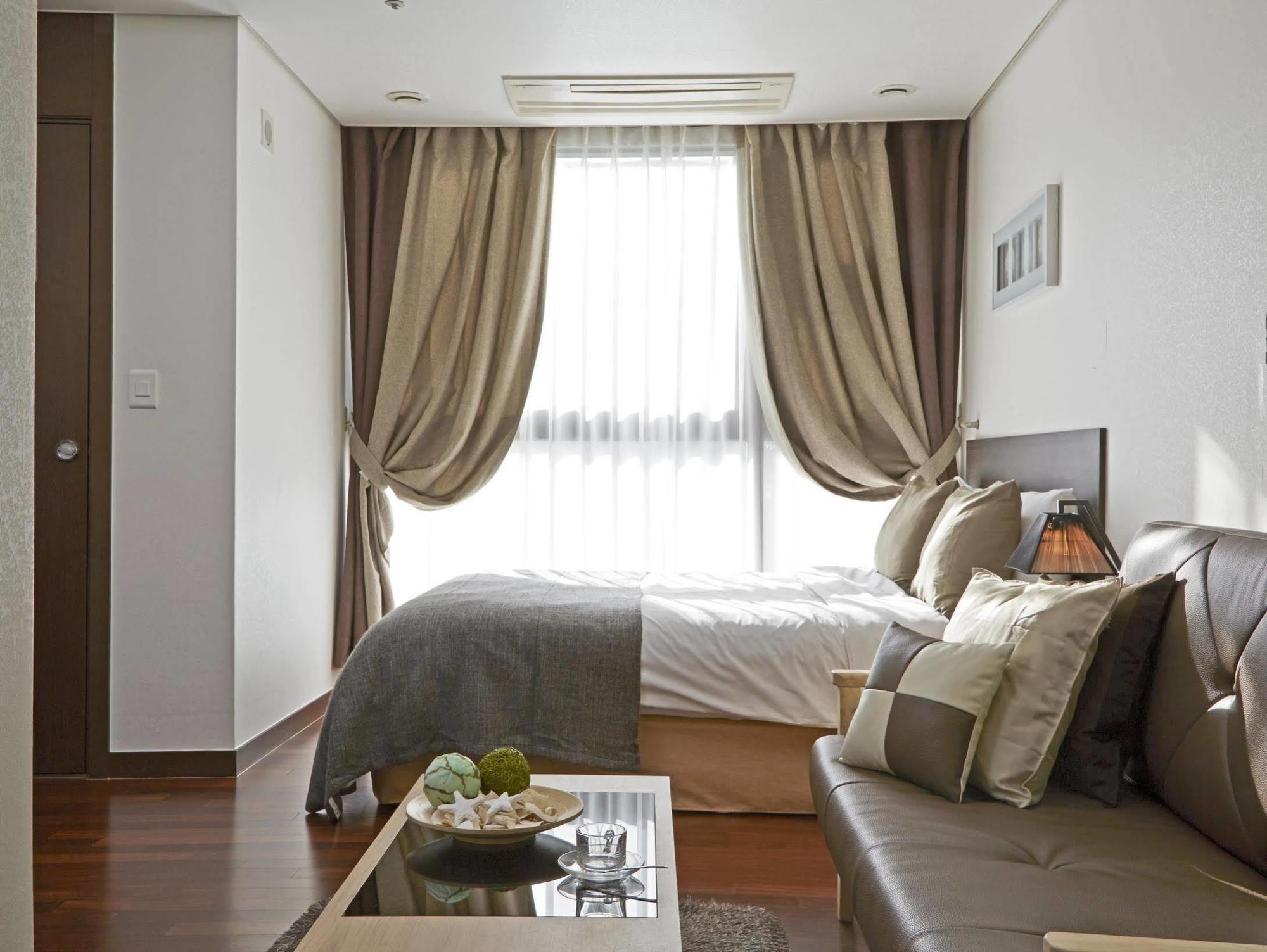 Brown Hotel