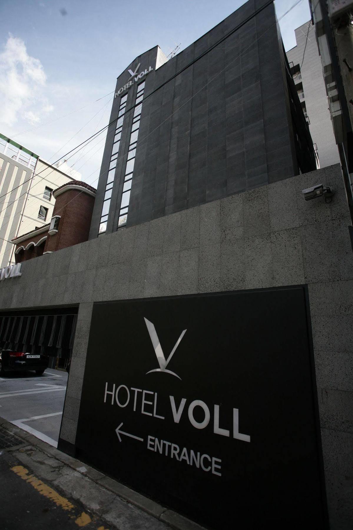 Hotel Voll