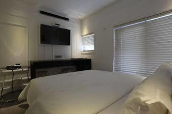 H Avenue Gangnam Yeoksam Seoul