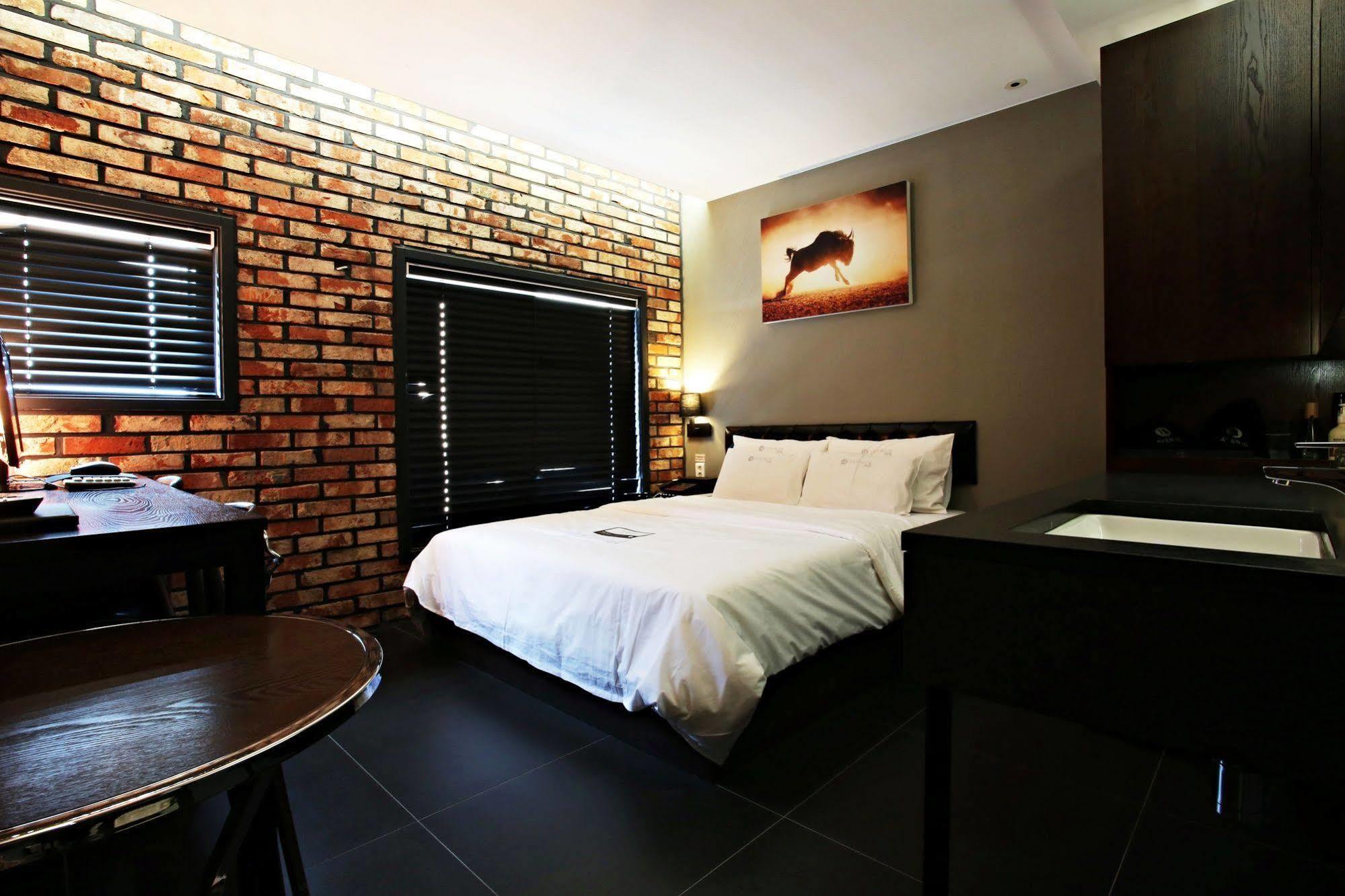 H Avenue Gangnam Yeoksam 3* Seoul