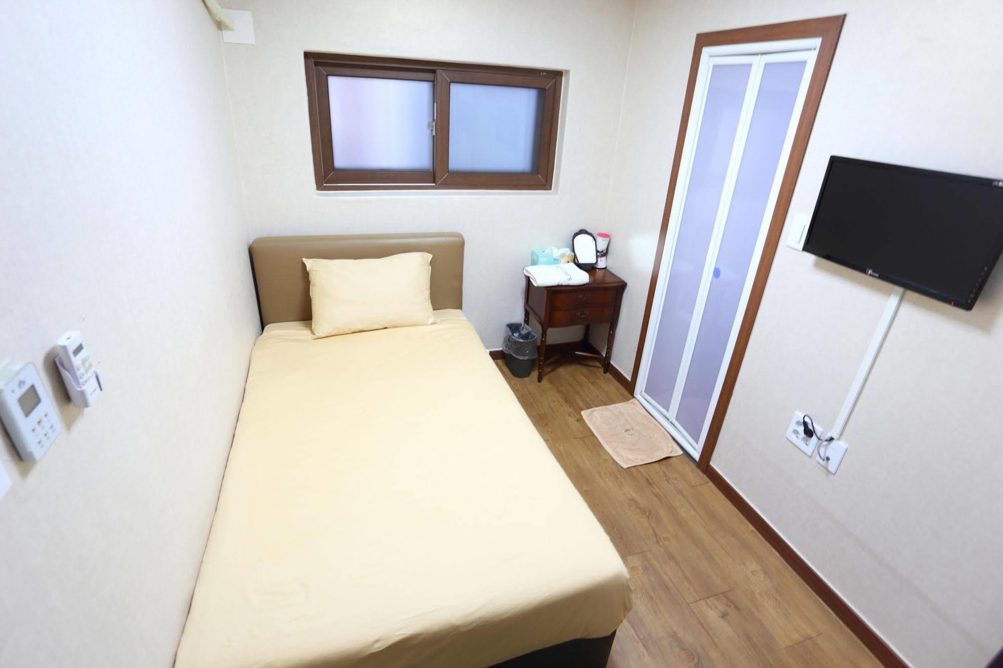 Myeongdong K 2 Hostel