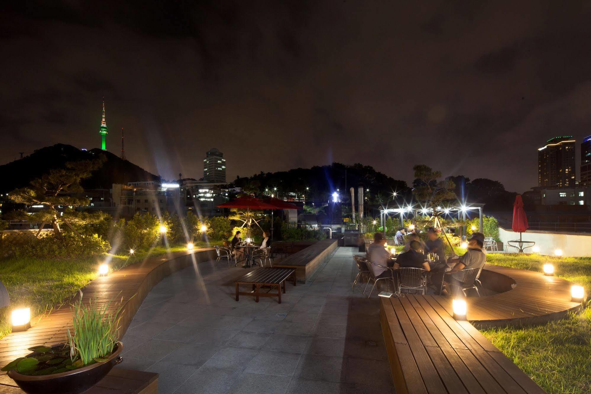 Floral Namsan Myeongdong 3*