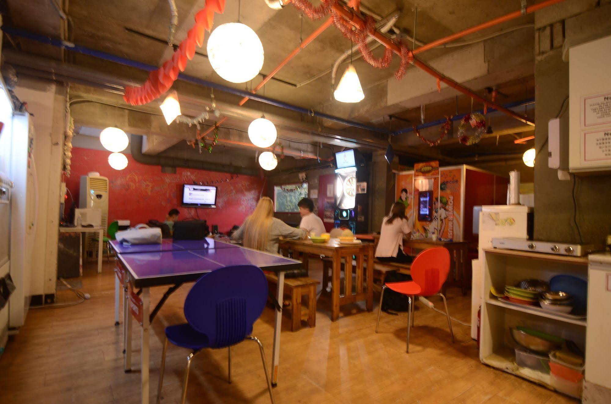 Hostel Yakorea Hongdae *