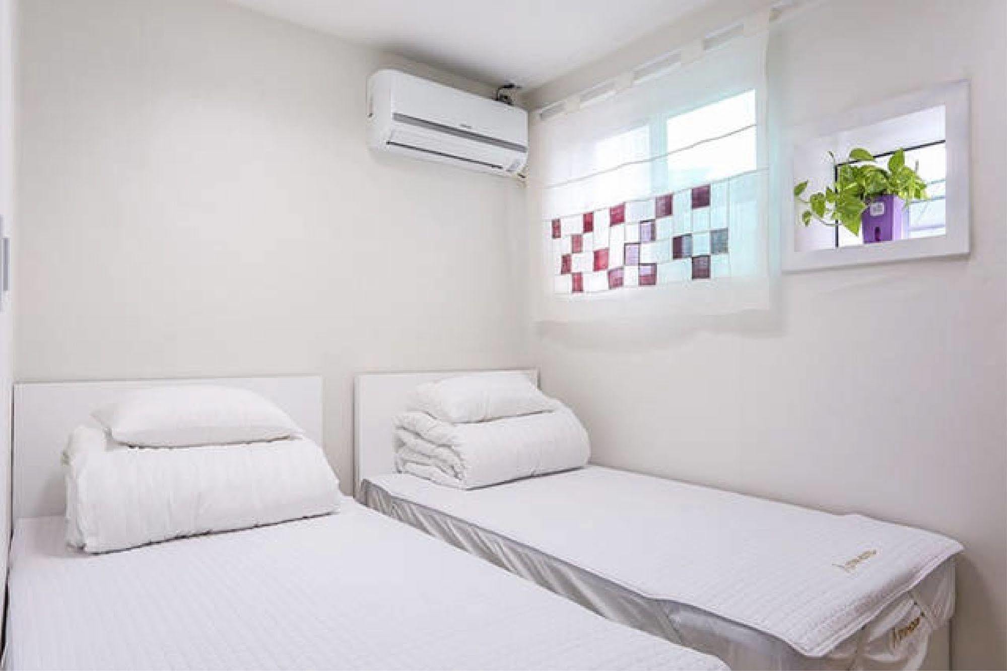 Star Dongdaemun Hostel
