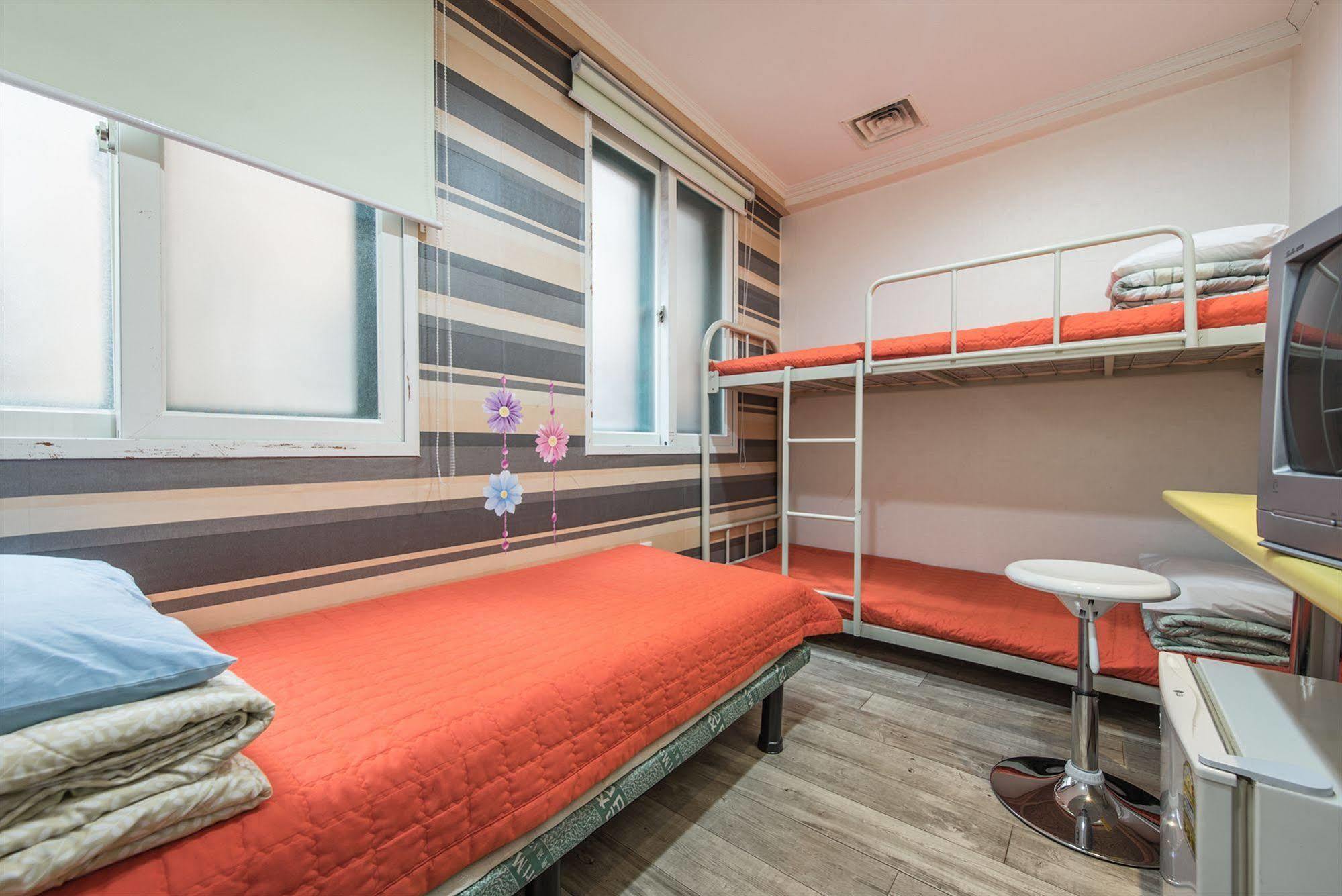 Hotel Korea 6