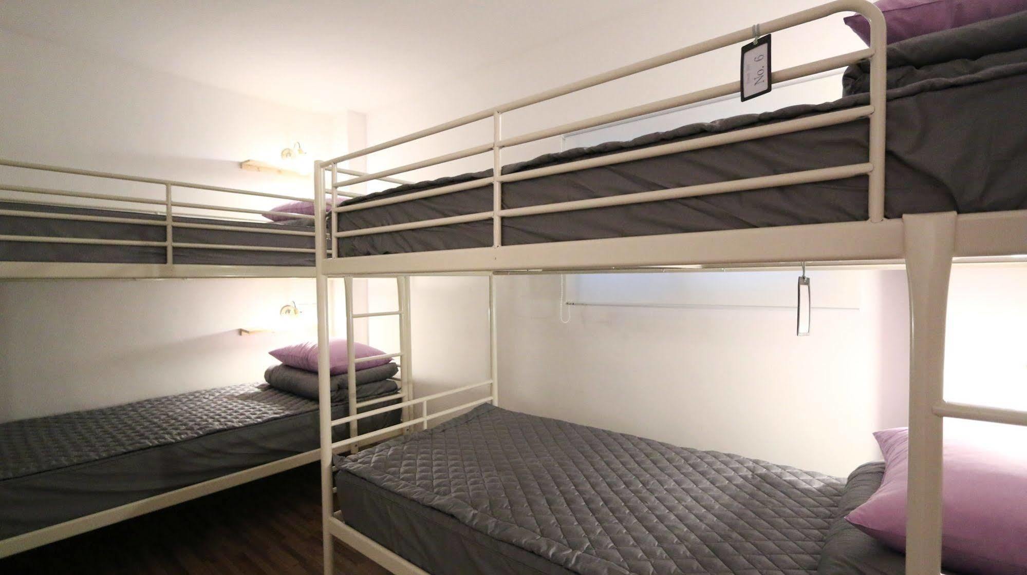 Hostel Blue Boat Myeongdong