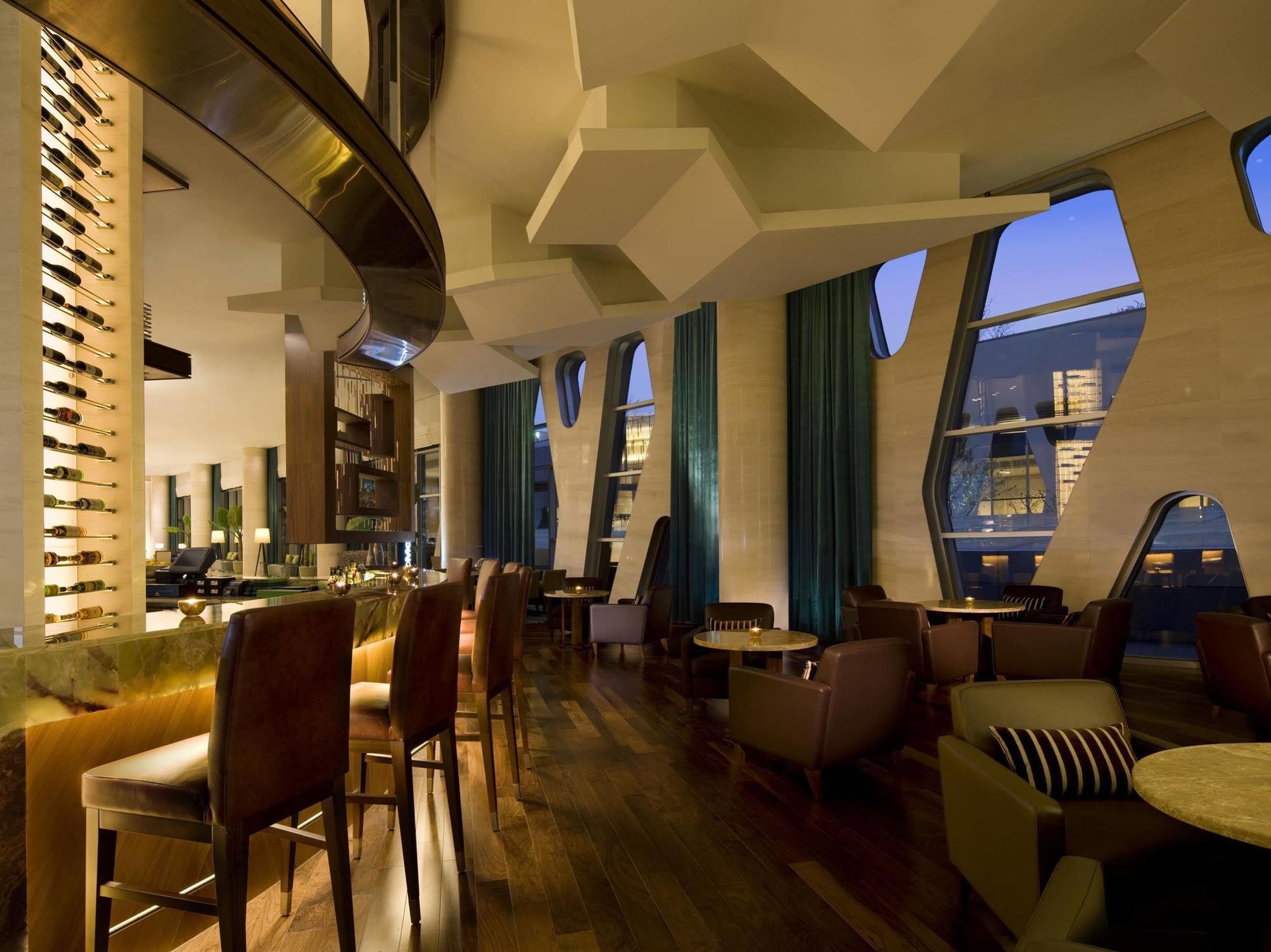Hotel Courtyard By Marriott Times Square 4*