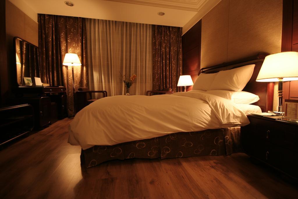 La Mir Hotel 3*