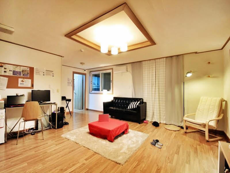 Hostel The One Hongdae In - Foreigner Only