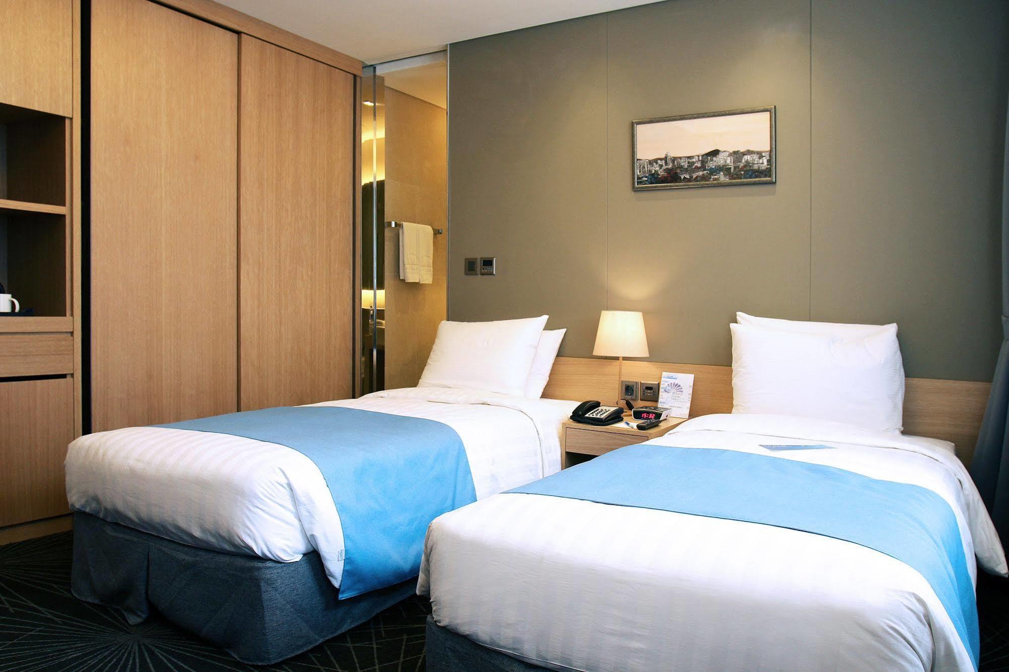 Days By Wyndham Myeongdong 3*