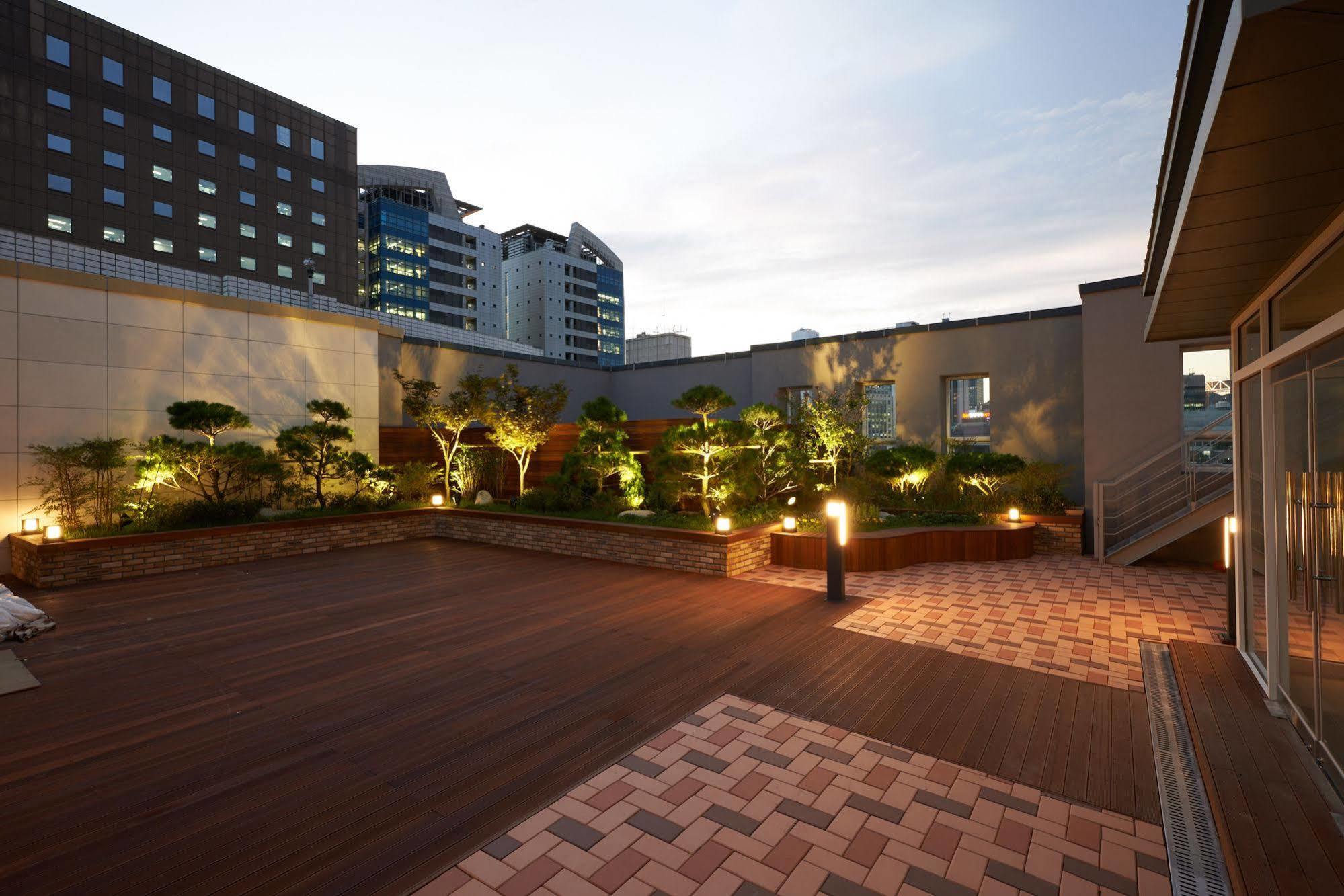Days By Wyndham Myeongdong Hotel 3*