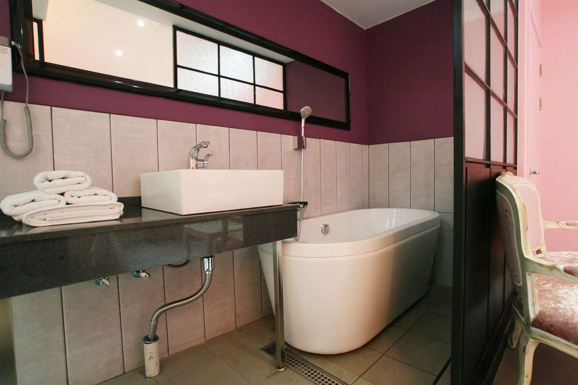 Vvalt Hotel