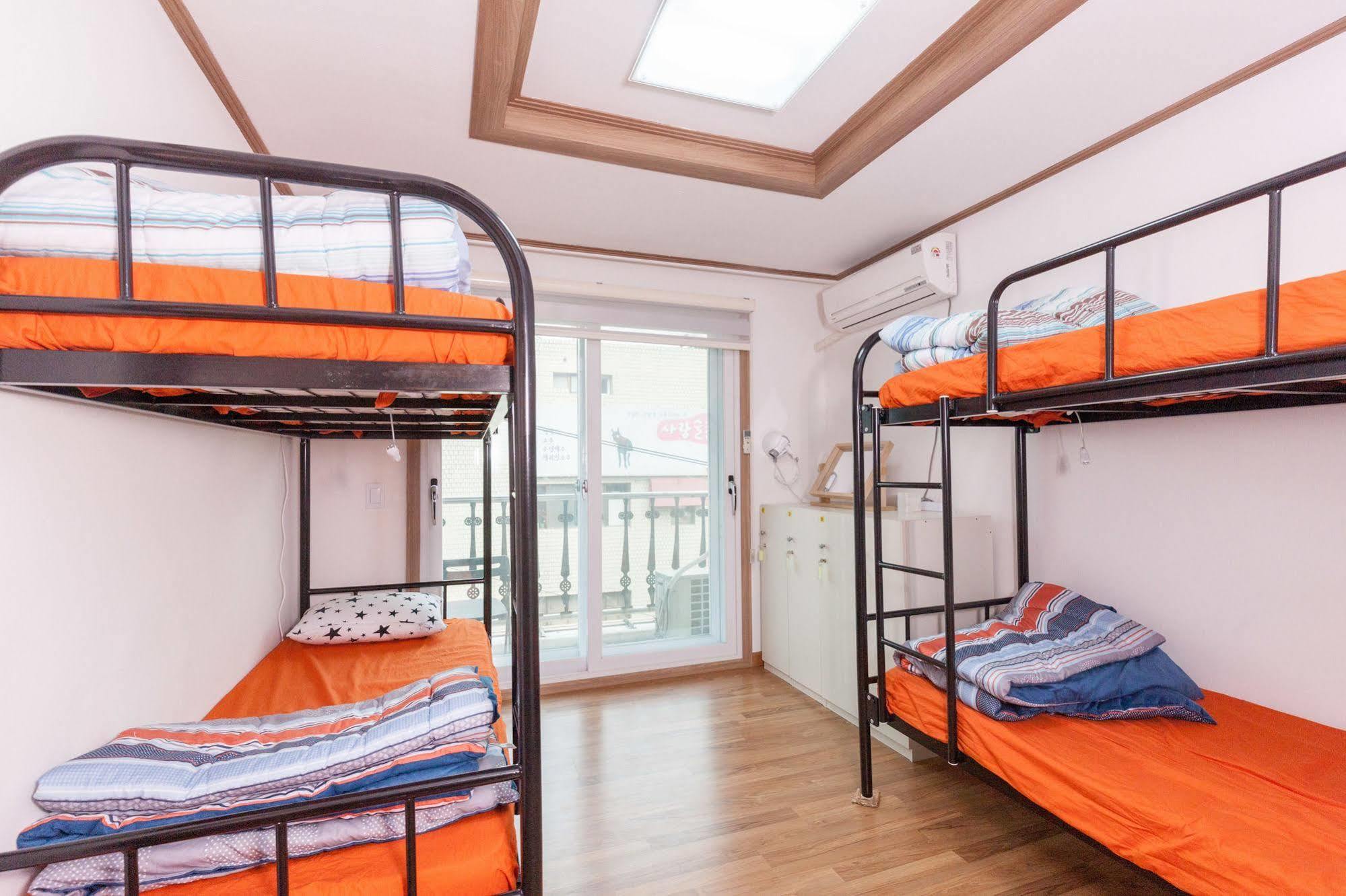 The One Hongdae In - Foreigner Only *