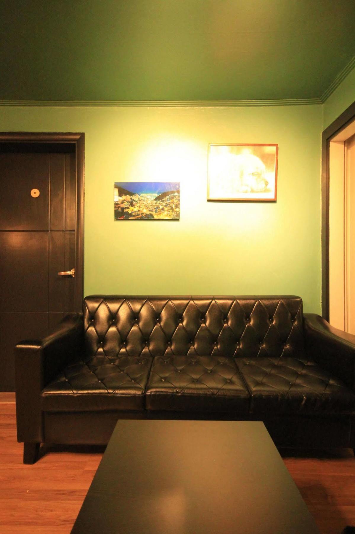The One Hongdae In - Foreigner Only Hostel
