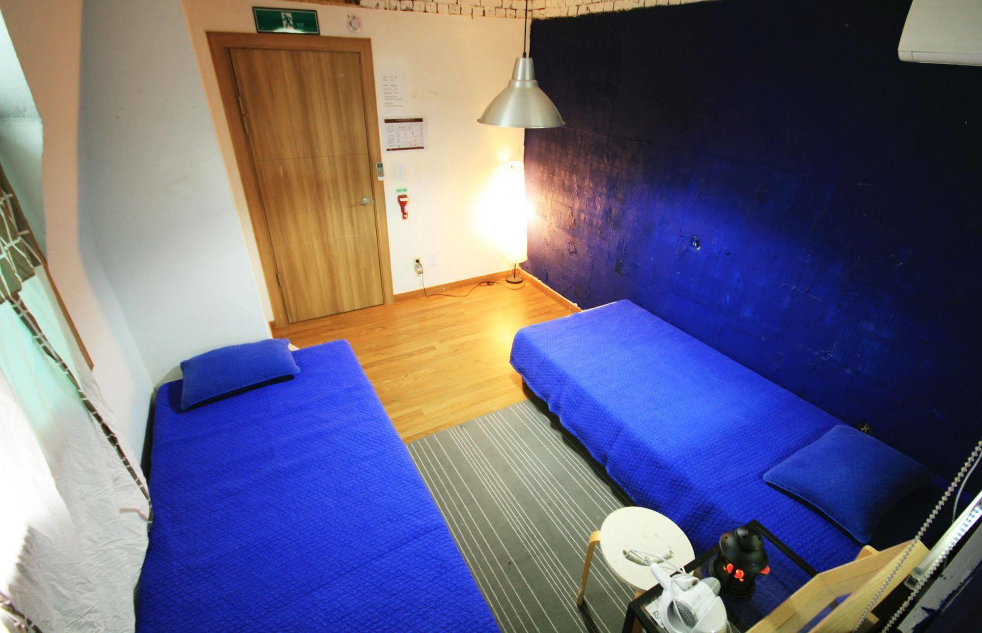 Hostel The One Hongdae In - Foreigner Only Seoul