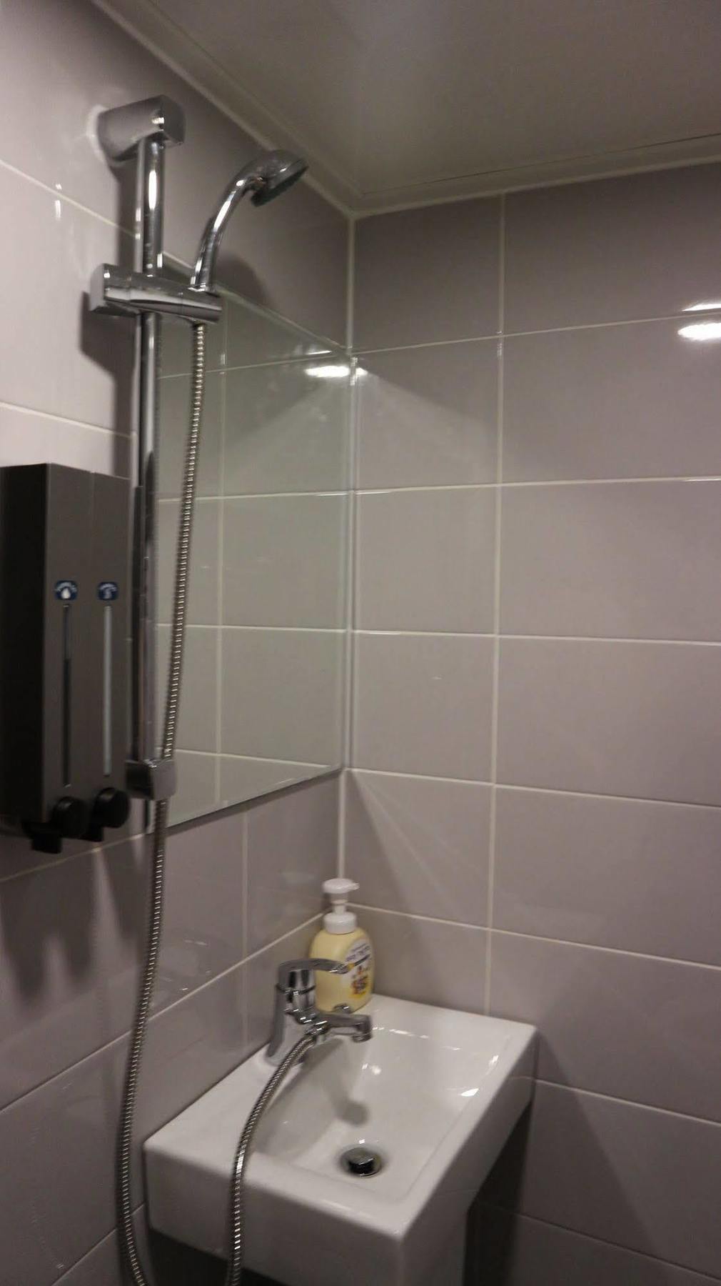 Hostel Zzzip In Hongdae Seoul