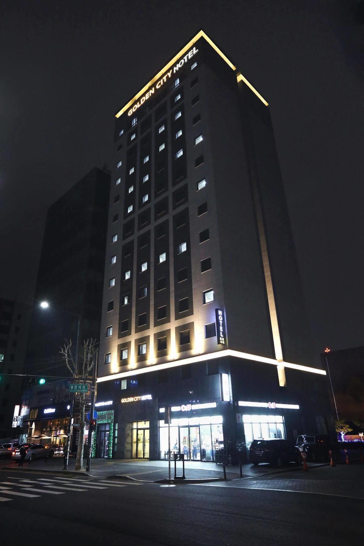 Golden Dongdaemun 3*