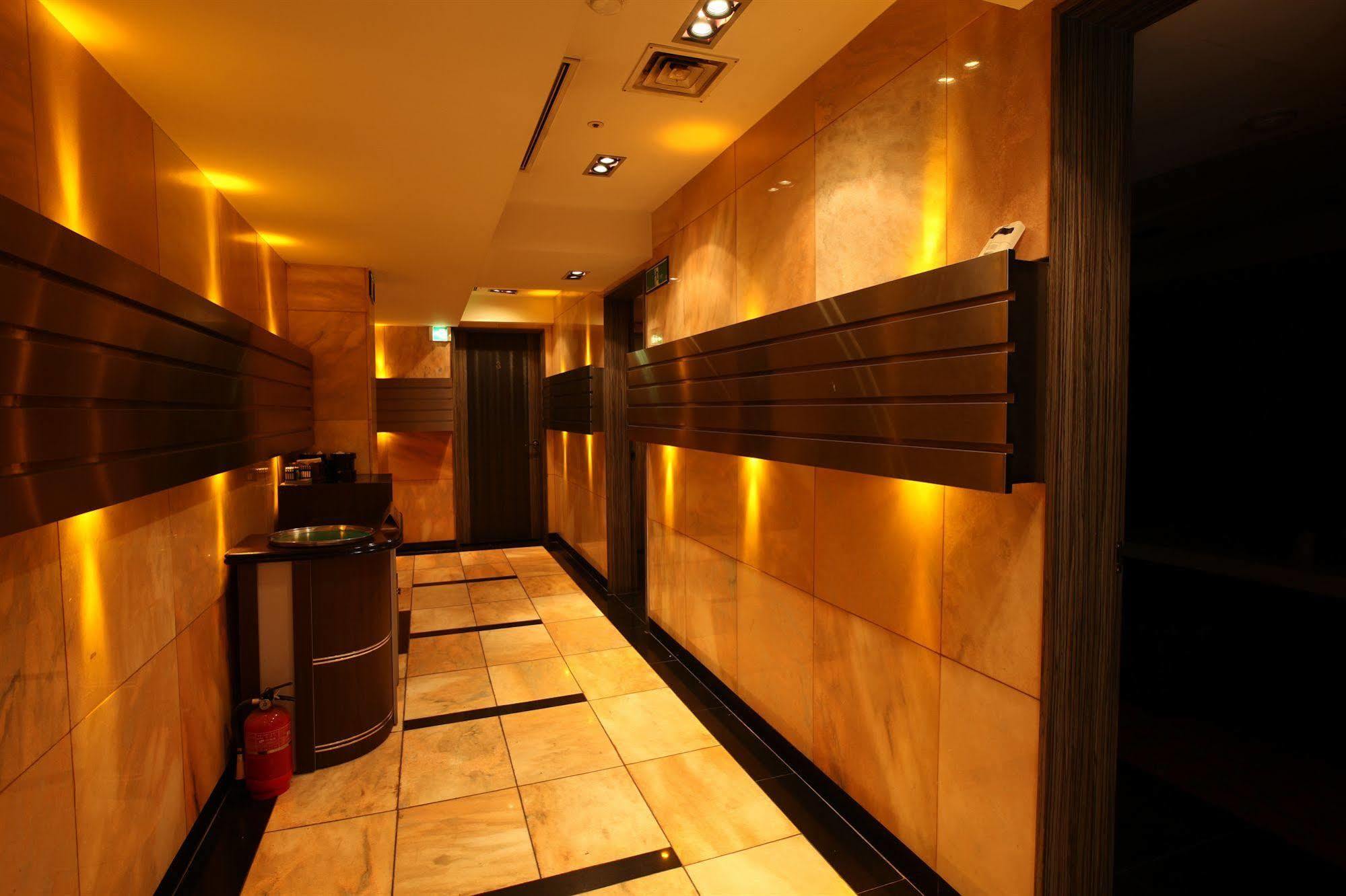 Namdaemun Palace Hotel 3*