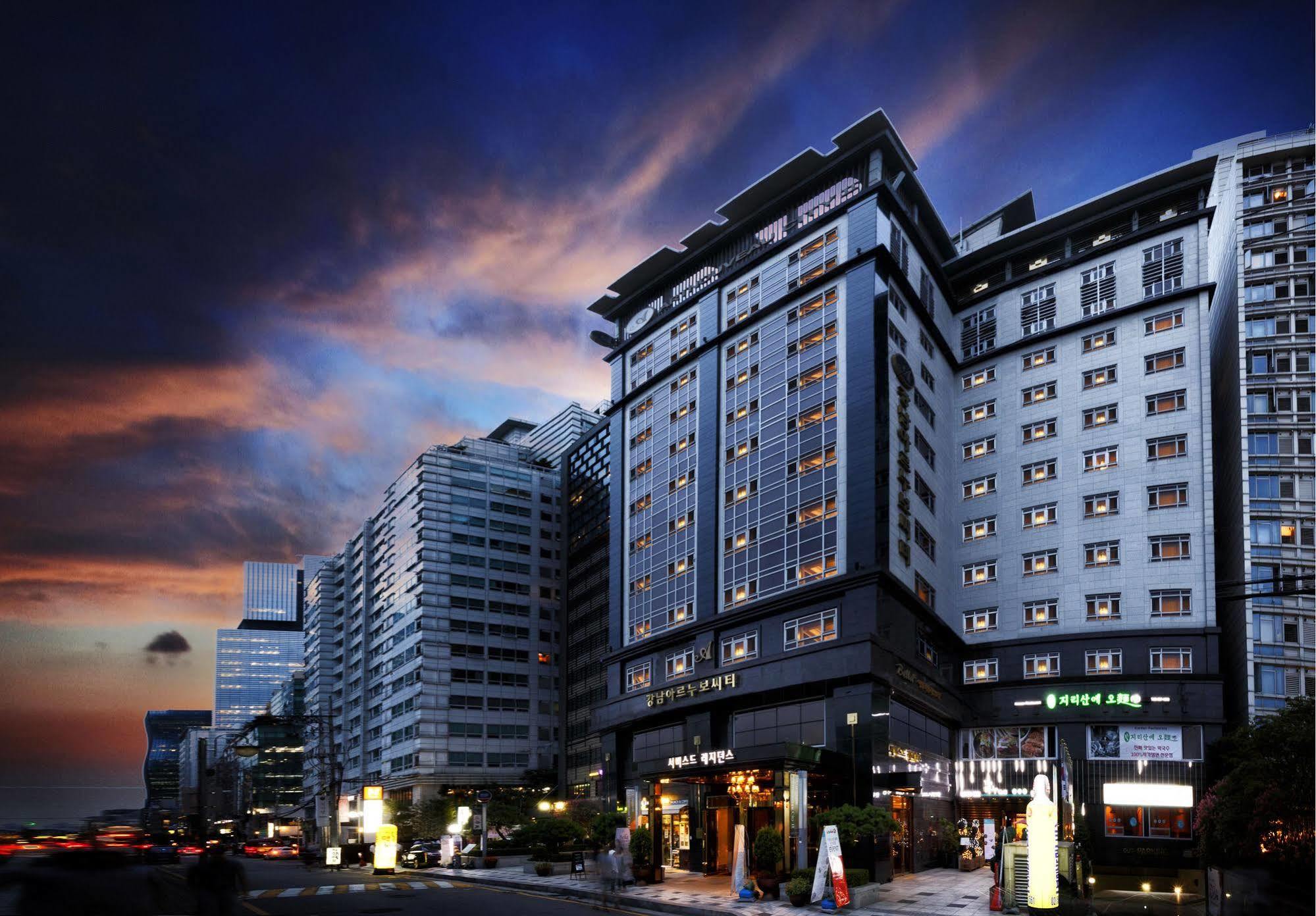 Gangnam Artnouveau Hotel 4*