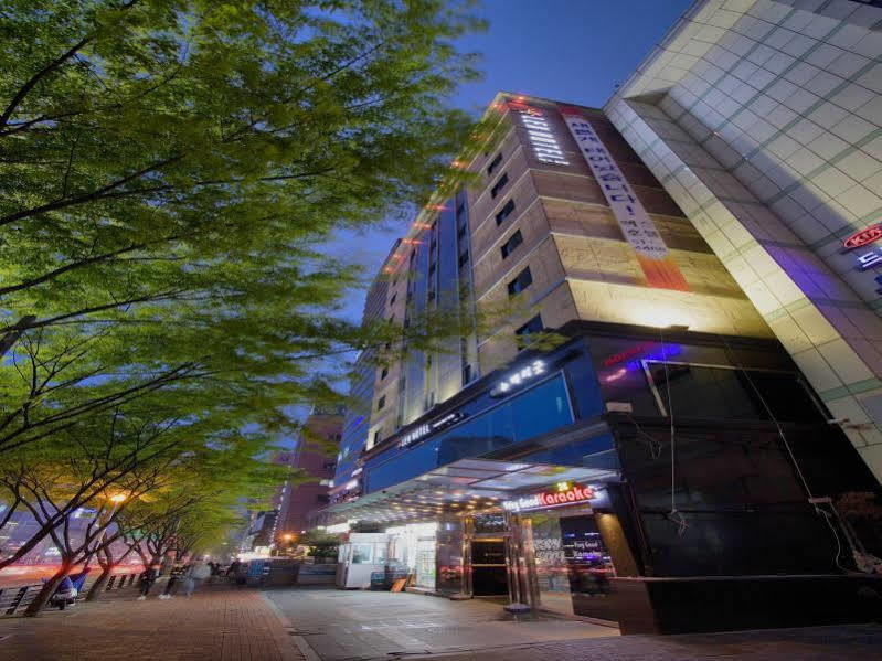 Hotel Lex Tourist 2*