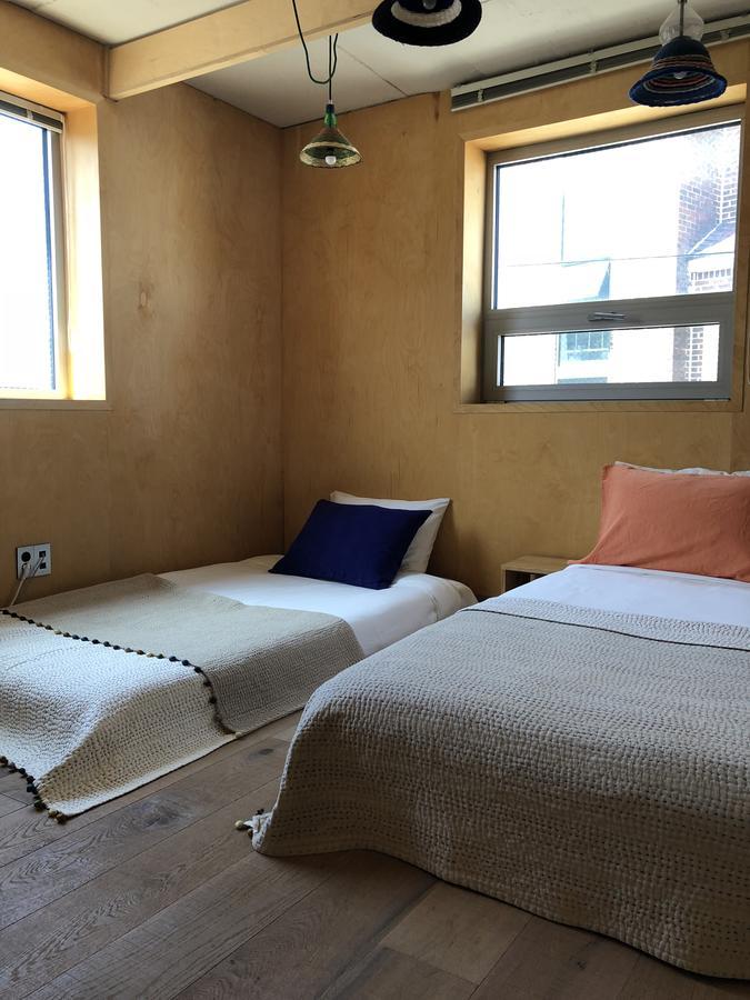 A House 3* Seoul